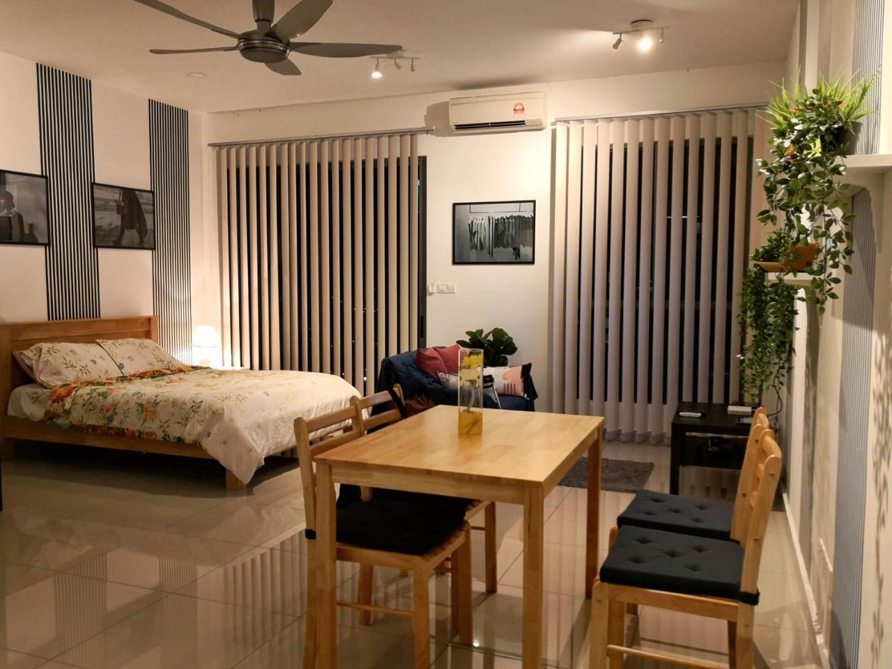 Colour-Theme Designed, Private Studio Home, Cybersquare 27B Cyberjaya, Flexihome-My المظهر الخارجي الصورة
