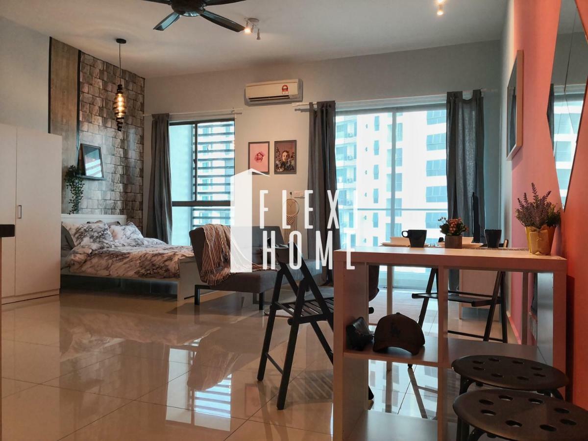 Colour-Theme Designed, Private Studio Home, Cybersquare 27B Cyberjaya, Flexihome-My المظهر الخارجي الصورة